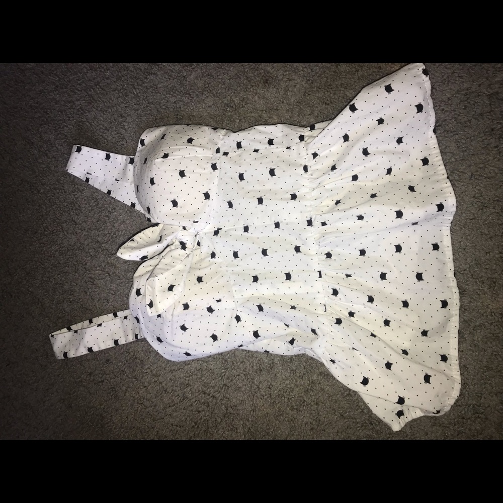 Cute trendy top